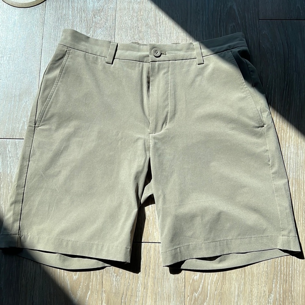 Vineyard Vines Golf Shorts